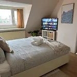 Cosy By The Casa de hóspedes *