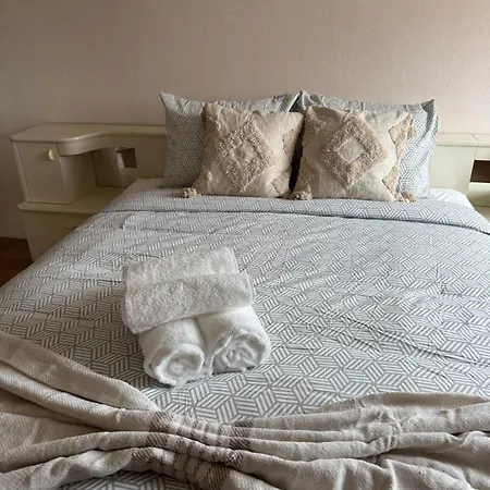 בית הארחה Cosy By The