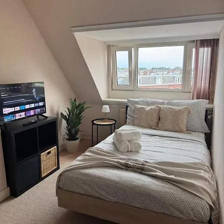 Cosy By The Konukevi Lahey