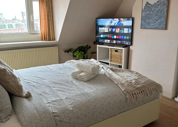 Cosy By The Pensión *