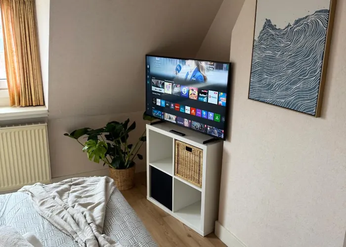 Pensión Cosy By The