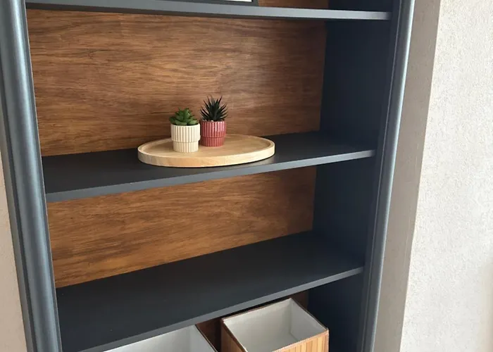 Cosy By The * האג